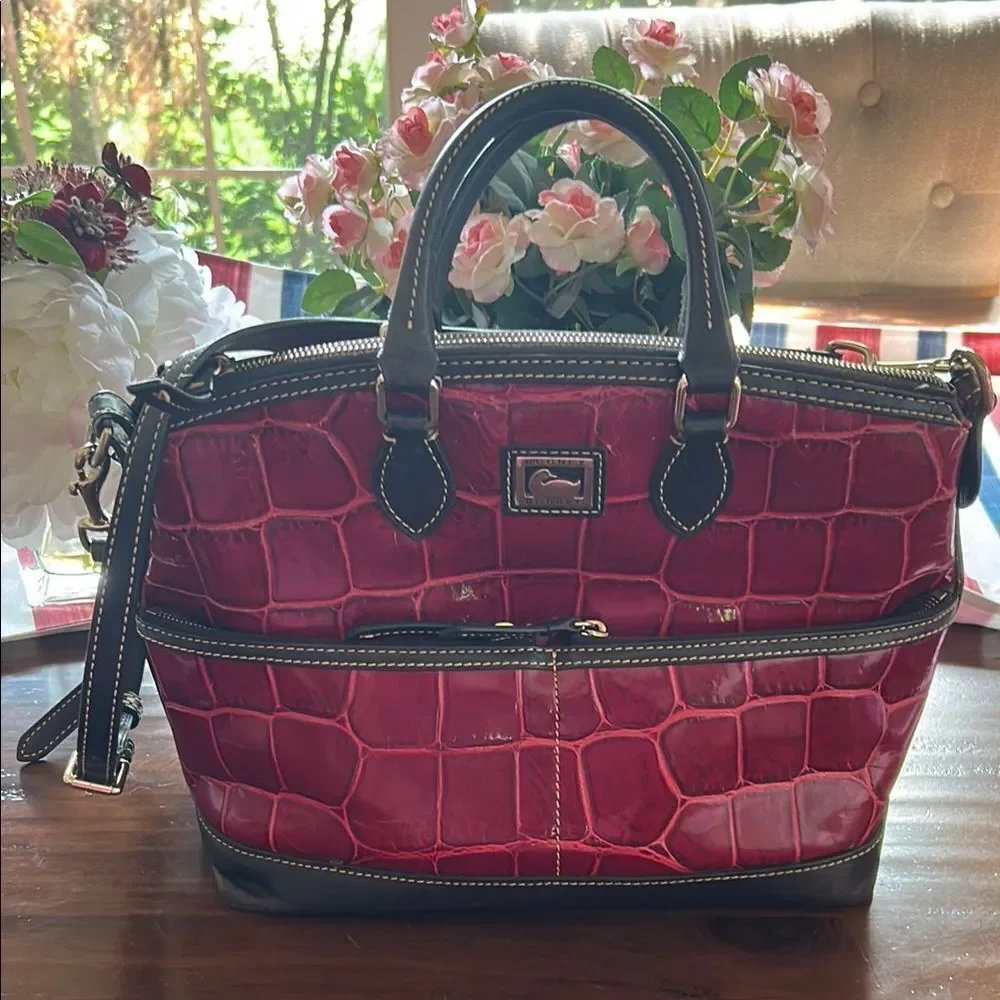 Dooney & Bourke vintage Croc-Embossed Red Handbag